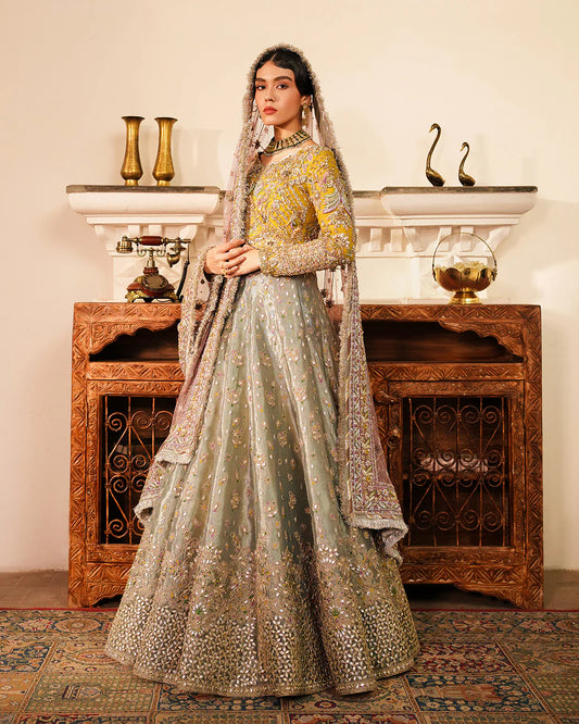 Faiza saqlain